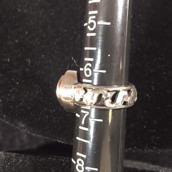 Lori Bonn Silver & Emerald Green Tourmaline Ring - Picture 3 of 5